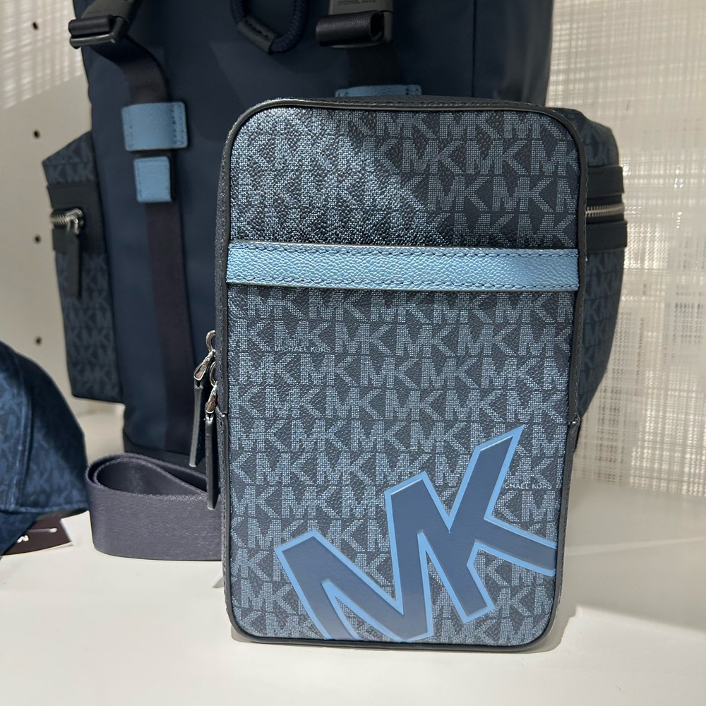Michael Kors Cooper Medium KORS Logo Sling Pack NWT blue logo/black